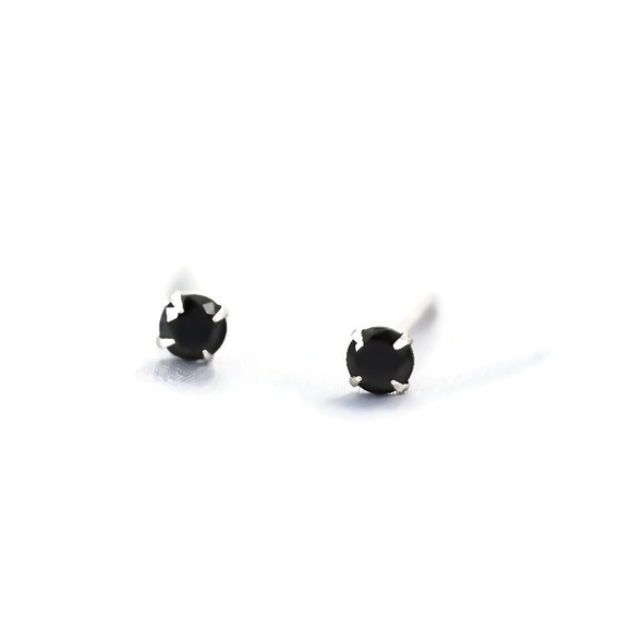 925 Sterling Silver 3mm Black Spinel Stud Earrings - Small Sized Unisex Studs - Picture 4 of 10